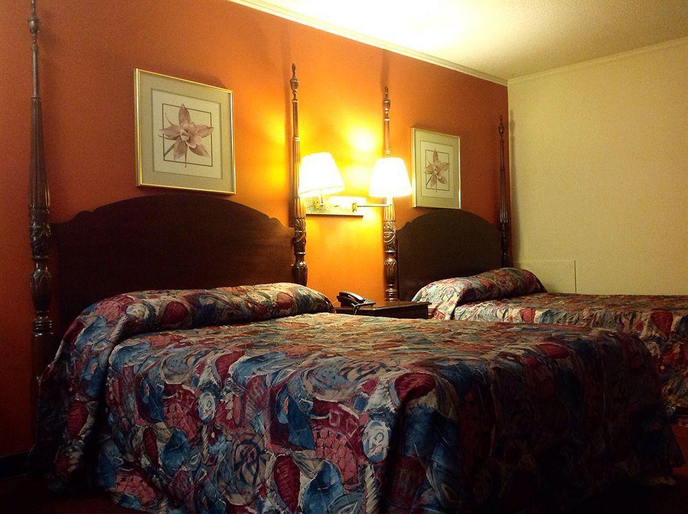 Hotel Petersburg Va I-95 & E Washington St エクステリア 写真