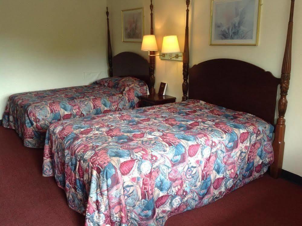 Hotel Petersburg Va I-95 & E Washington St エクステリア 写真